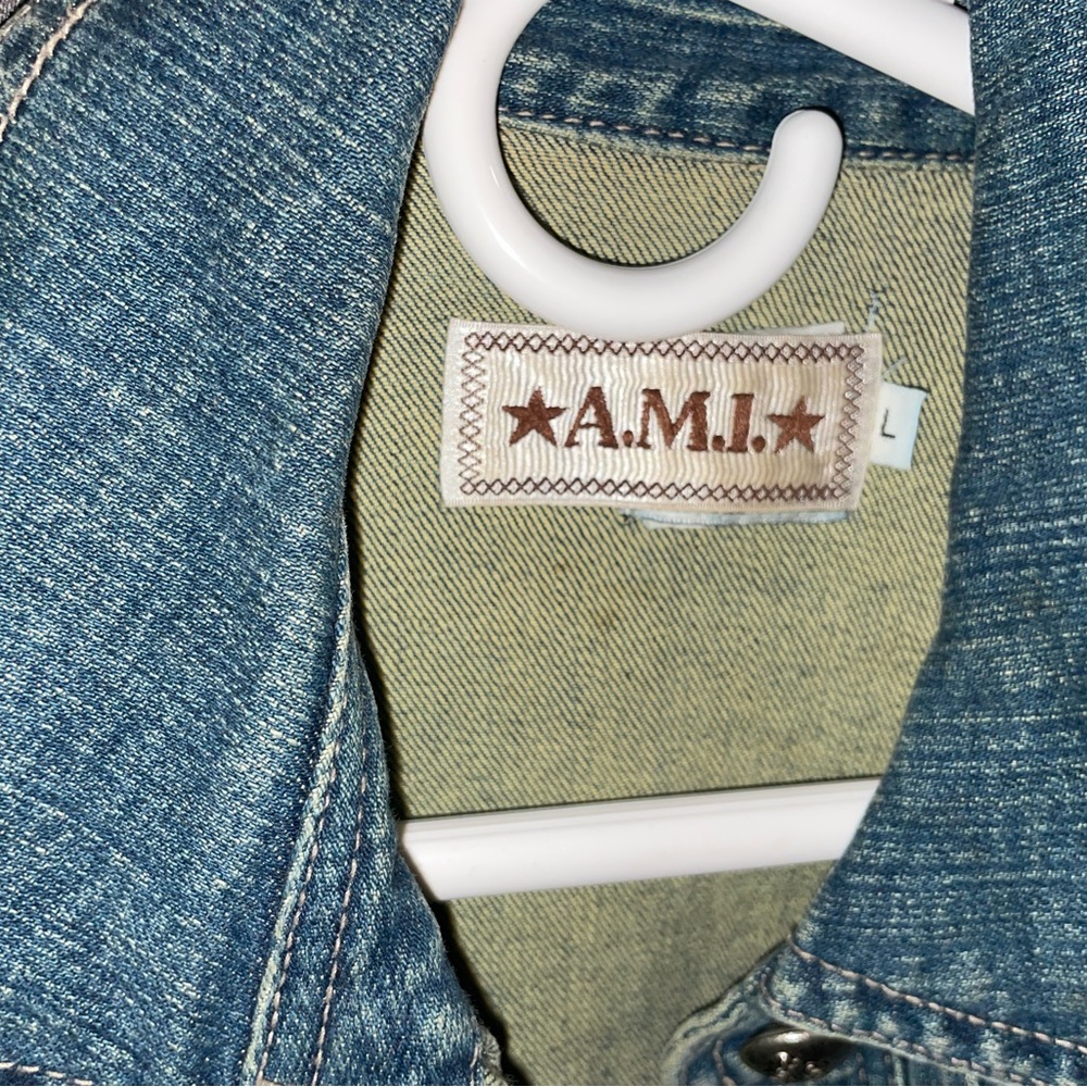 Jean jacket - Picture 2 of 7